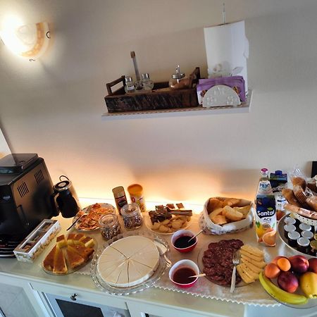 Ai Pianai Bed and Breakfast Mel Exteriör bild