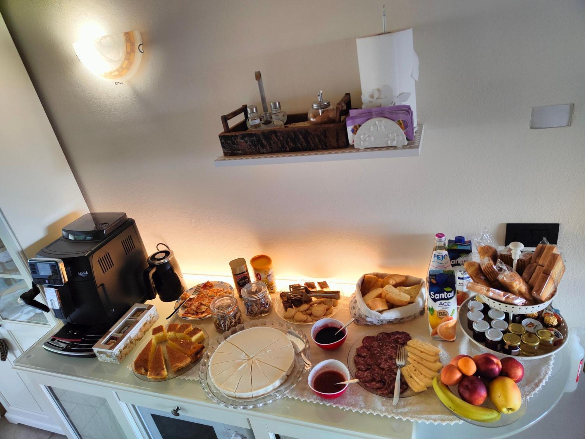 Ai Pianai Bed and Breakfast Mel Exteriör bild